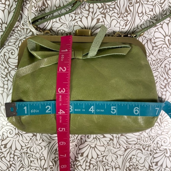 ANOKI Paris green leather kiss-lock crossbody bag - Picture 11 of 12